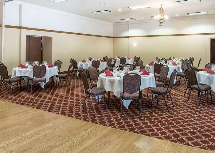 Hotel Dobson Ranch
