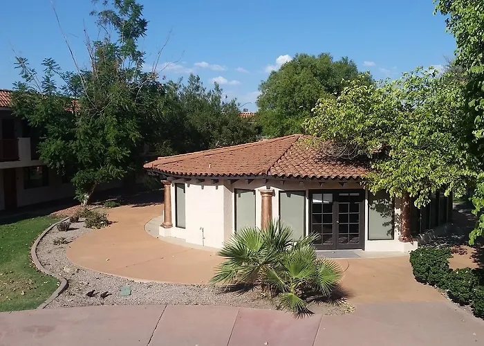 Hotel Dobson Ranch 3*