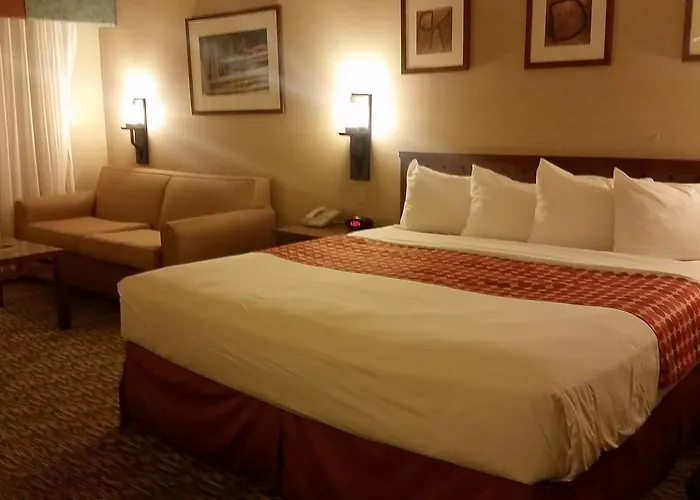 Dobson Ranch 3*